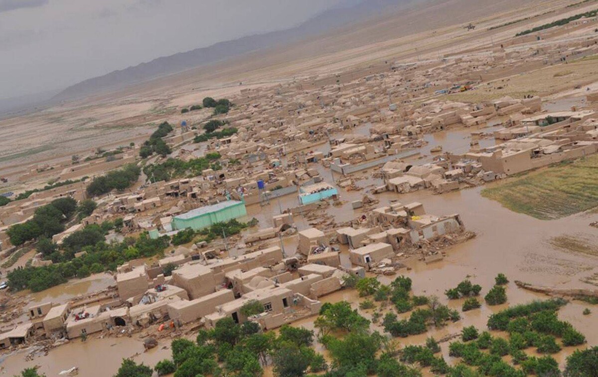 Более 311 человек погибли в результате разрушительных наводнений в провинции Баглан, Афганистан