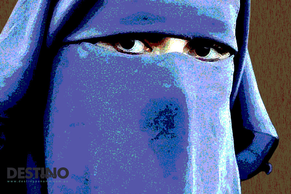 Талибан вводит строгие законы, нацеленные на женщин