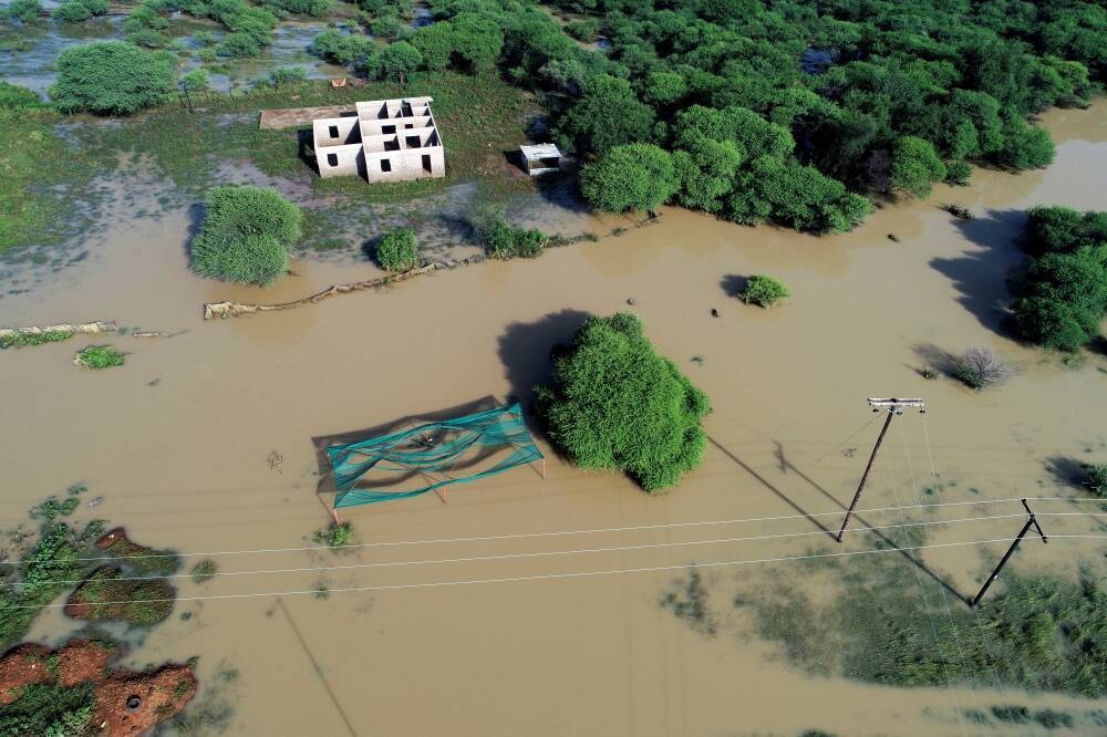 Tragic Floods Claim 21 Lives in Farah, Afghanistan