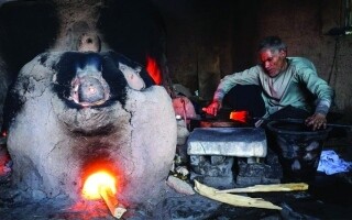 Традиция стеклодувства в Херате сталкивается с современными вызовами